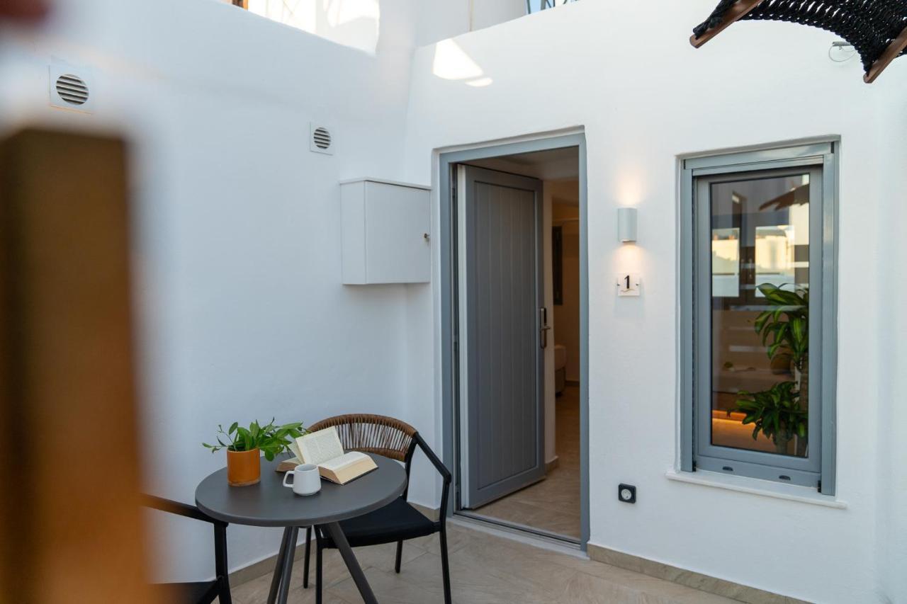 Enalios Sunset Suites Naxos City Exterior foto